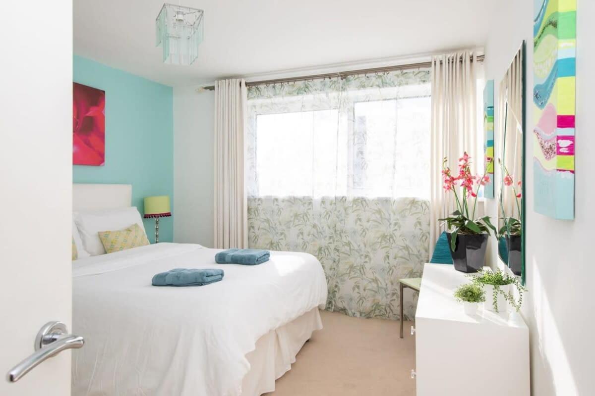 Sunny & Modern Near The Beach & Village W Parking East Wittering Exterior photo